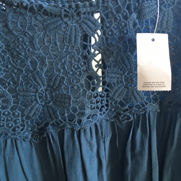 •4/$30• Loft Mixed Media Lace Yoke Top - Picture 7 of 7